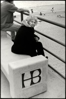https://www.ed-templeton.com/files/gimgs/th-153_Old woman on bench HB pier.jpg